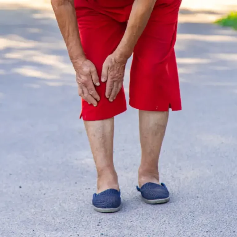 Does Low-Dose Radiotherapy Really Work For Knee Osteoarthritis_